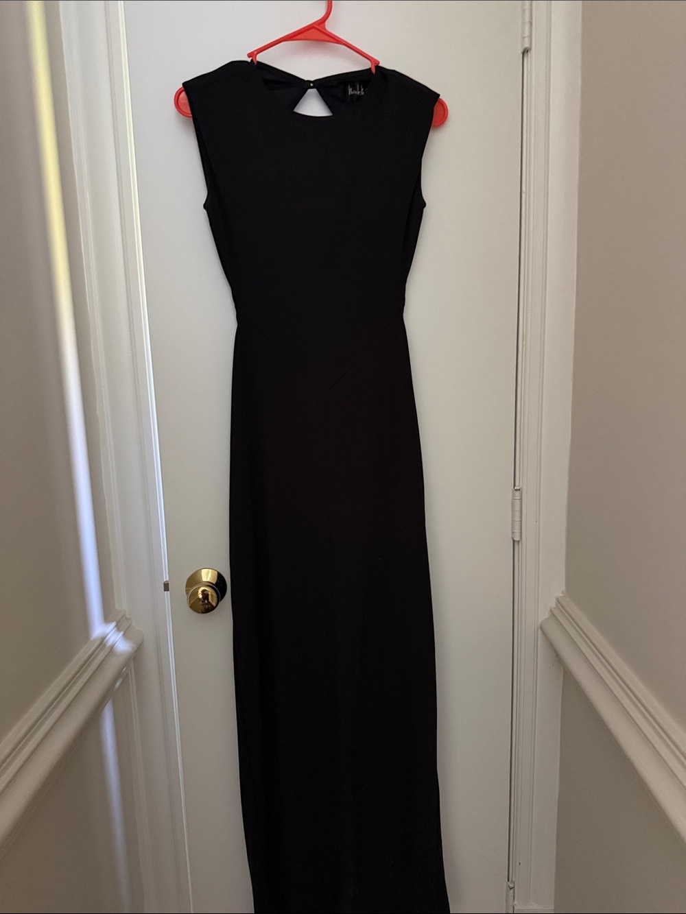 Nicole Miller Black Sleeveless Maxi Gown